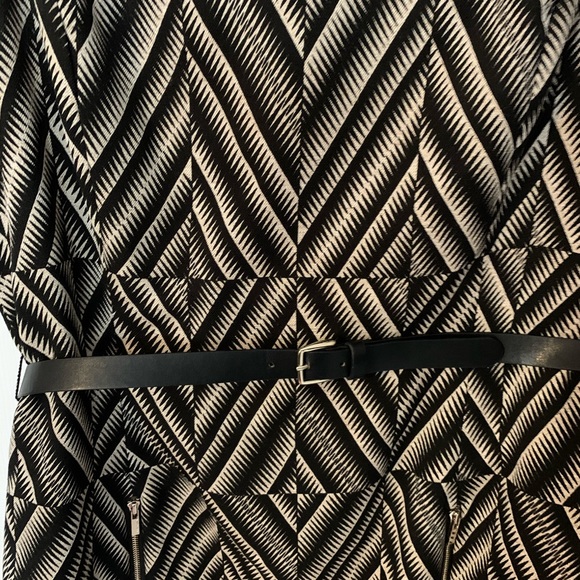 Anne Klein Black and Gold Dress - Picture 2 of 4